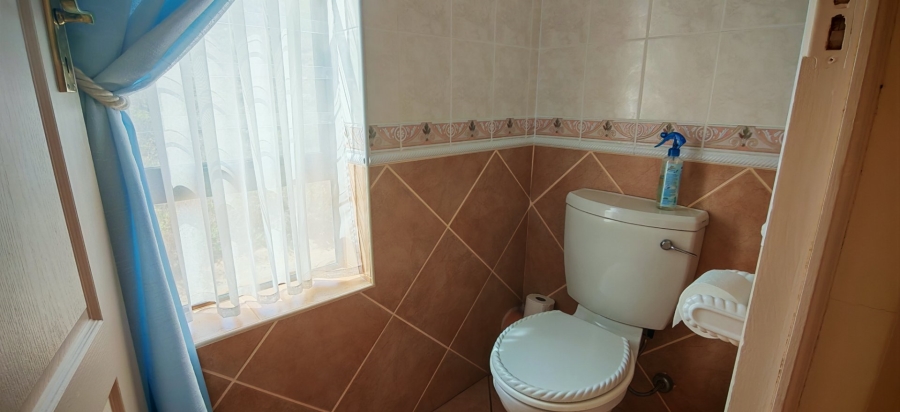 3 Bedroom Property for Sale in Dana Bay Western Cape